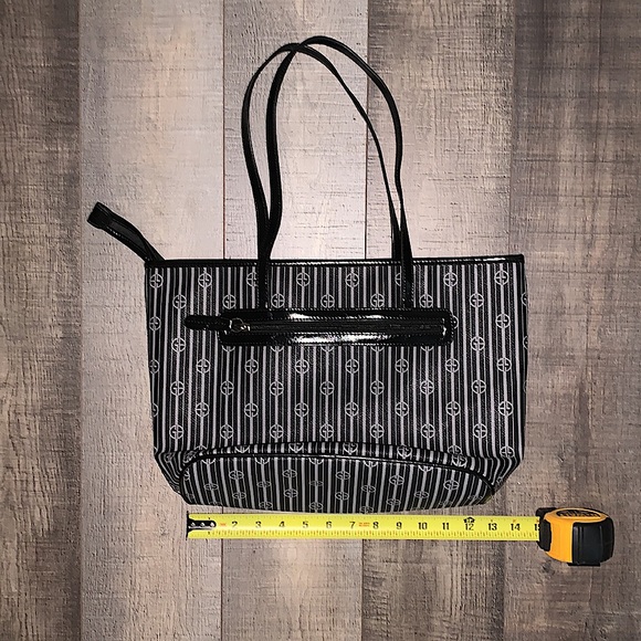 Giani Bernini Handbag - Picture 3 of 7